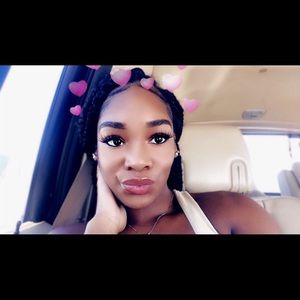 Meet your Posher, Cleopatra